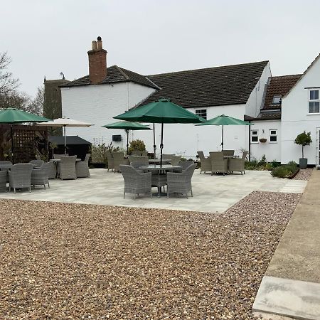 The Red Lion Inn Spilsby Exterior photo