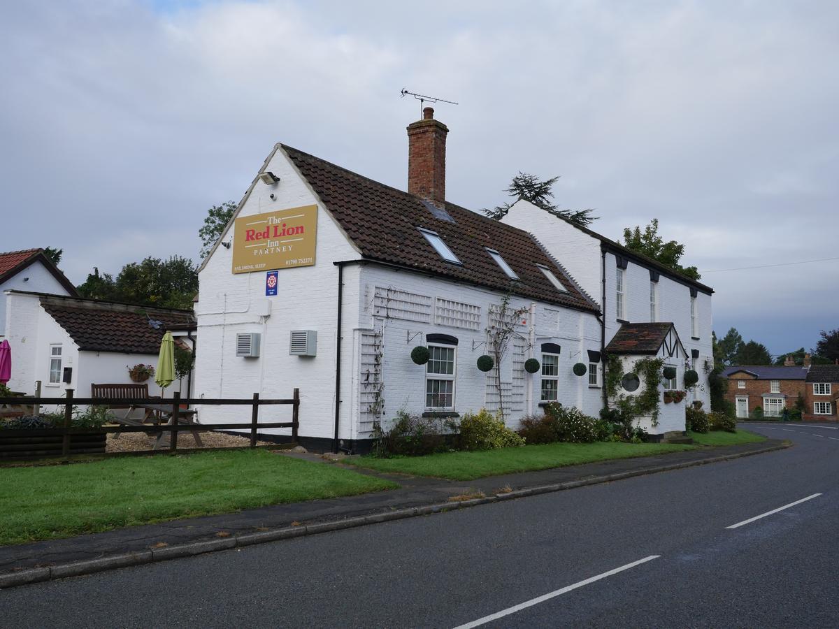 The Red Lion Inn Spilsby Exterior photo