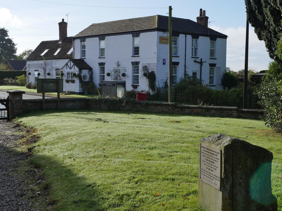 The Red Lion Inn Spilsby Exterior photo